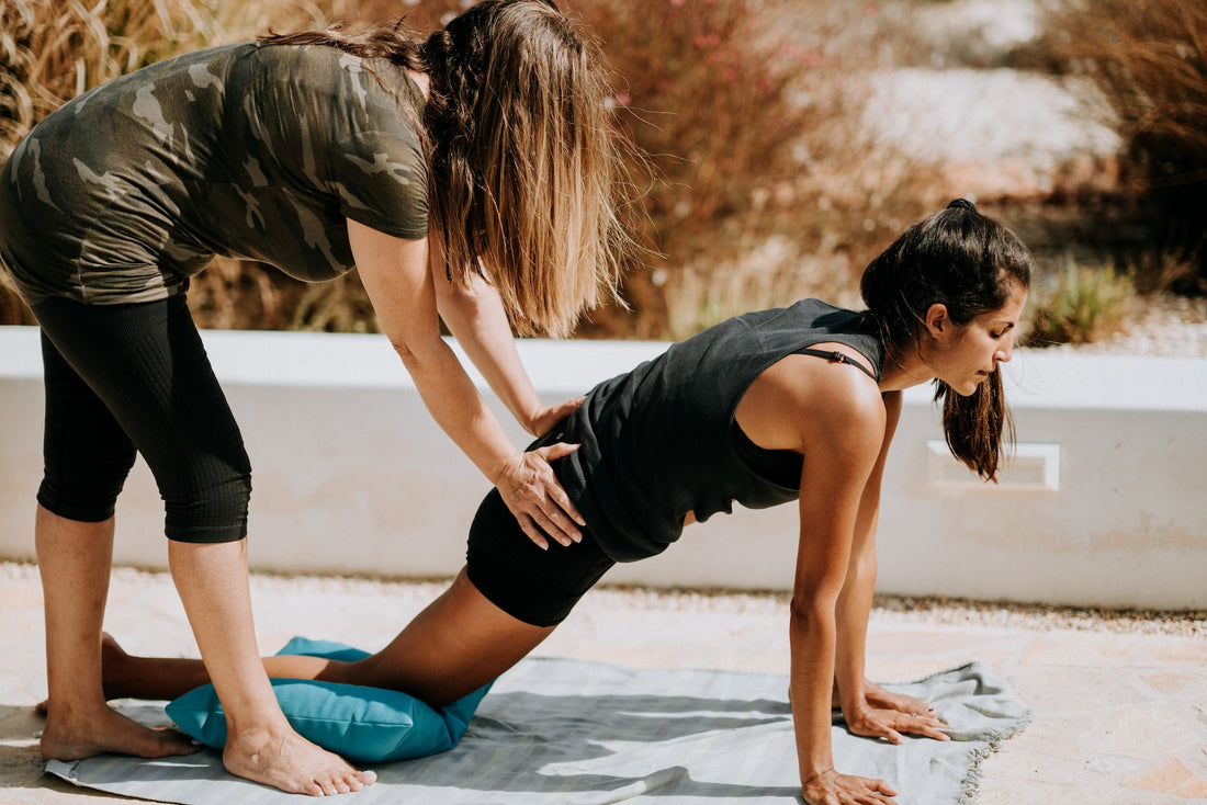 Yoga Bolster und Yogakissen - Einsteigerwissen